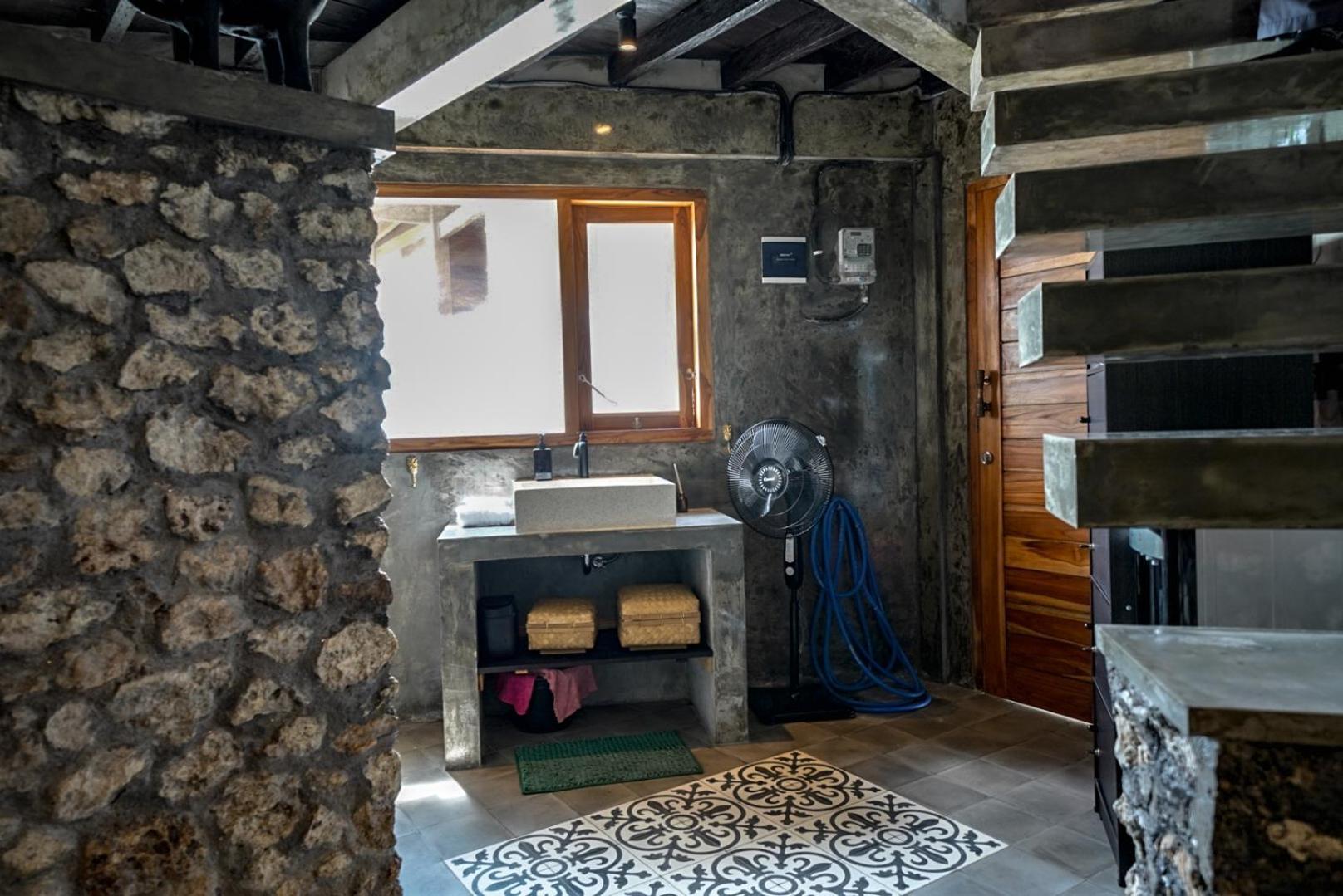 Archie Home Uluwatu Екстериор снимка